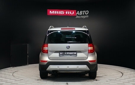 Skoda Yeti I рестайлинг, 2017 год, 1 570 000 рублей, 6 фотография