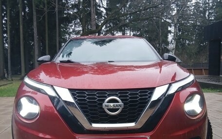 Nissan Juke II, 2021 год, 2 100 000 рублей, 1 фотография