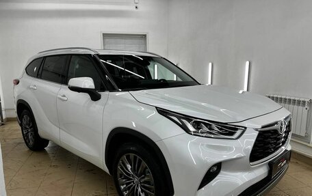 Toyota Highlander, 2025 год, 5 790 000 рублей, 1 фотография