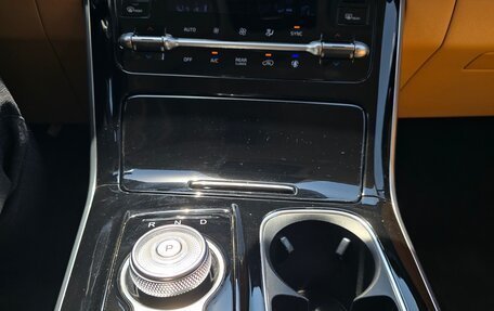 KIA Carnival, 2021 год, 5 600 000 рублей, 18 фотография