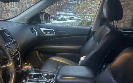 Nissan Pathfinder, 2015 год, 1 790 000 рублей, 3 фотография