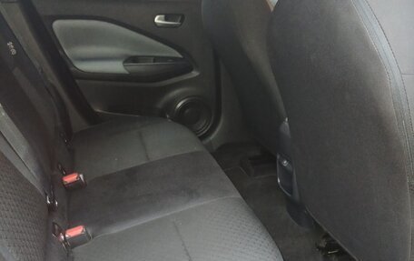 Nissan Juke II, 2021 год, 2 100 000 рублей, 11 фотография