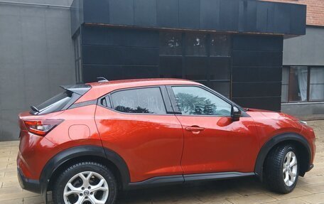 Nissan Juke II, 2021 год, 2 100 000 рублей, 3 фотография