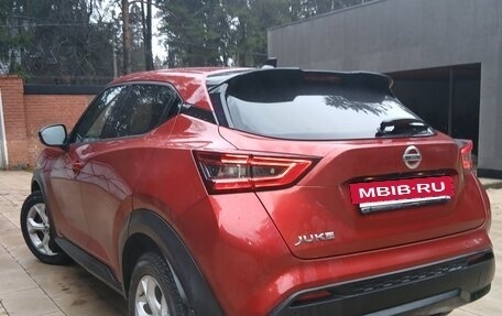 Nissan Juke II, 2021 год, 2 100 000 рублей, 5 фотография