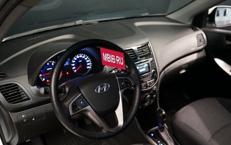 Hyundai Solaris II рестайлинг, 2015 год, 1 298 000 рублей, 11 фотография