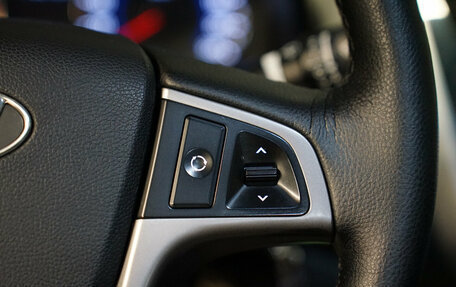 Hyundai Solaris II рестайлинг, 2015 год, 1 298 000 рублей, 19 фотография