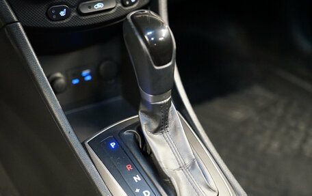 Hyundai Solaris II рестайлинг, 2015 год, 1 298 000 рублей, 21 фотография