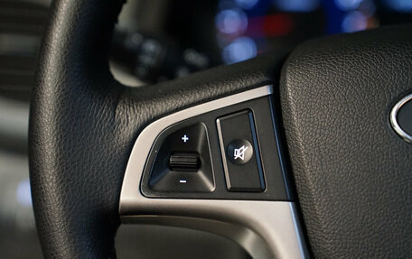 Hyundai Solaris II рестайлинг, 2015 год, 1 298 000 рублей, 20 фотография