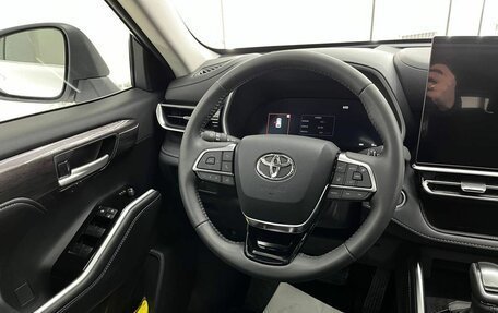 Toyota Highlander, 2025 год, 5 790 000 рублей, 15 фотография
