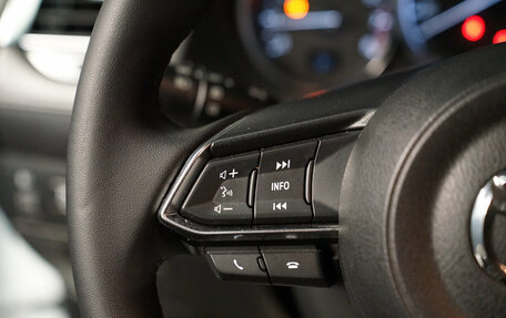 Mazda 6, 2017 год, 1 990 000 рублей, 14 фотография