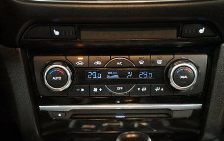 Mazda 6, 2017 год, 1 990 000 рублей, 19 фотография