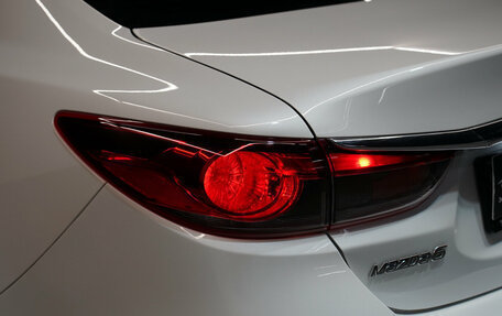 Mazda 6, 2017 год, 1 990 000 рублей, 23 фотография