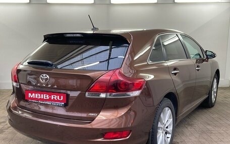 Toyota Venza I, 2013 год, 1 915 000 рублей, 4 фотография
