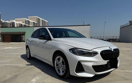 BMW 1 серия, 2021 год, 1 830 000 рублей, 2 фотография