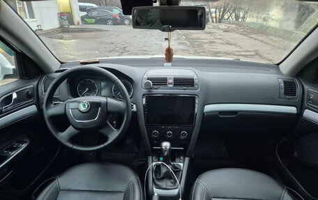Skoda Octavia, 2010 год, 850 000 рублей, 9 фотография
