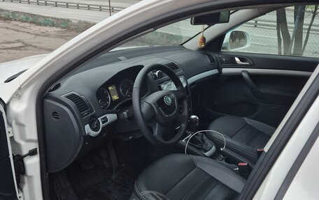 Skoda Octavia, 2010 год, 850 000 рублей, 13 фотография