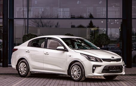 KIA Rio IV, 2019 год, 995 000 рублей, 3 фотография