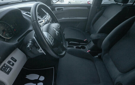 Mitsubishi Pajero Sport II рестайлинг, 2012 год, 1 698 000 рублей, 10 фотография