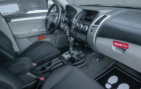 Mitsubishi Pajero Sport II рестайлинг, 2012 год, 1 698 000 рублей, 18 фотография