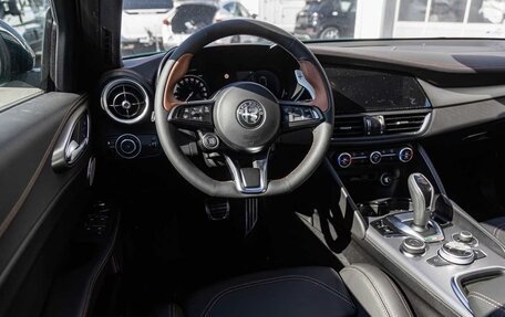 Alfa Romeo Giulia II, 2025 год, 7 420 000 рублей, 14 фотография