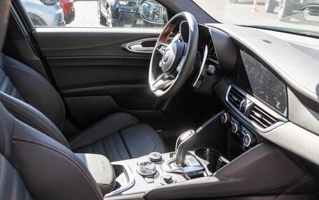 Alfa Romeo Giulia II, 2025 год, 7 420 000 рублей, 18 фотография