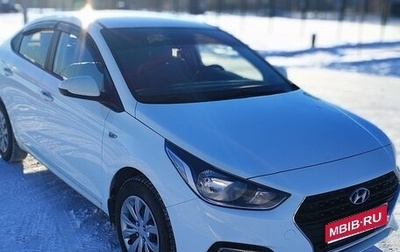 Hyundai Solaris II рестайлинг, 2017 год, 1 090 000 рублей, 1 фотография
