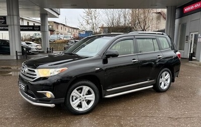Toyota Highlander III, 2012 год, 1 950 000 рублей, 1 фотография