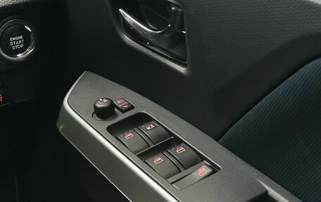 Toyota Roomy I, 2021 год, 1 299 000 рублей, 16 фотография