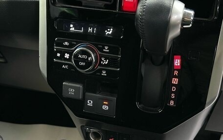 Toyota Roomy I, 2021 год, 1 299 000 рублей, 20 фотография