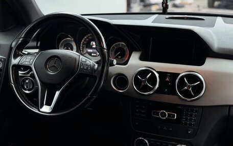 Mercedes-Benz GLK-Класс, 2015 год, 2 100 000 рублей, 24 фотография