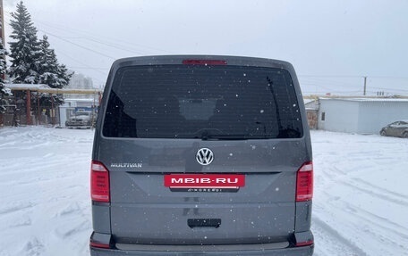 Volkswagen Multivan T6 рестайлинг, 2019 год, 4 488 000 рублей, 7 фотография