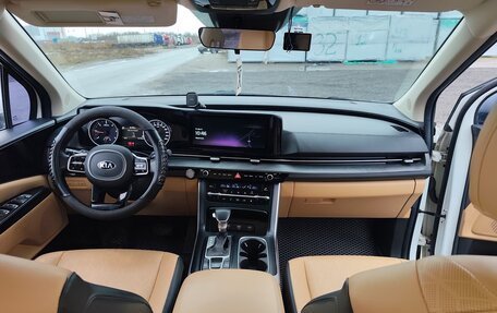 KIA Carnival, 2020 год, 3 000 000 рублей, 15 фотография