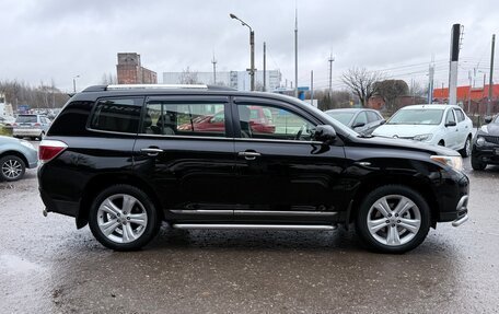 Toyota Highlander III, 2012 год, 1 950 000 рублей, 6 фотография