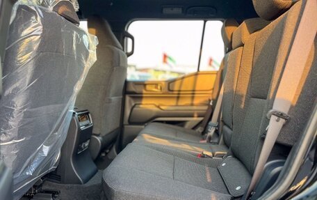 Toyota Land Cruiser Prado, 2025 год, 8 150 000 рублей, 26 фотография