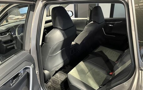 Toyota RAV4, 2025 год, 4 540 000 рублей, 9 фотография