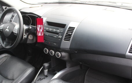 Mitsubishi Outlander III рестайлинг 3, 2007 год, 895 000 рублей, 11 фотография