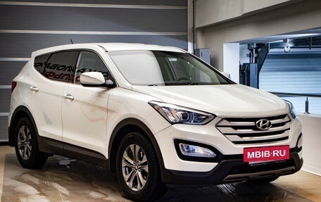 Hyundai Santa Fe III рестайлинг, 2013 год, 1 697 000 рублей, 3 фотография