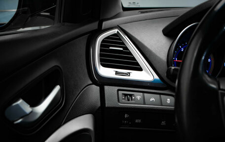 Hyundai Santa Fe III рестайлинг, 2013 год, 1 697 000 рублей, 13 фотография