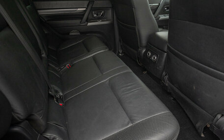 Mitsubishi Pajero IV, 2011 год, 1 948 000 рублей, 17 фотография