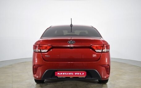 KIA Rio IV, 2018 год, 1 320 000 рублей, 6 фотография