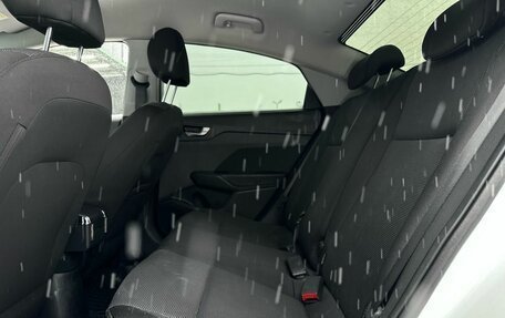 Hyundai Solaris II рестайлинг, 2018 год, 1 199 000 рублей, 20 фотография