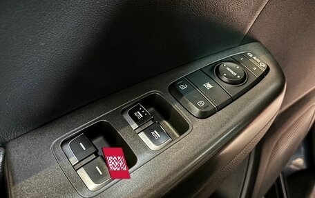 KIA Sportage IV рестайлинг, 2019 год, 2 349 000 рублей, 21 фотография