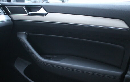 Volkswagen Passat B8 рестайлинг, 2017 год, 1 820 000 рублей, 22 фотография