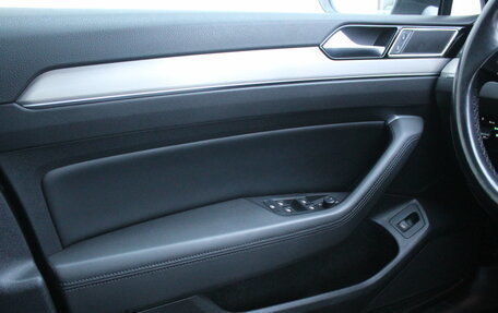 Volkswagen Passat B8 рестайлинг, 2017 год, 1 820 000 рублей, 21 фотография