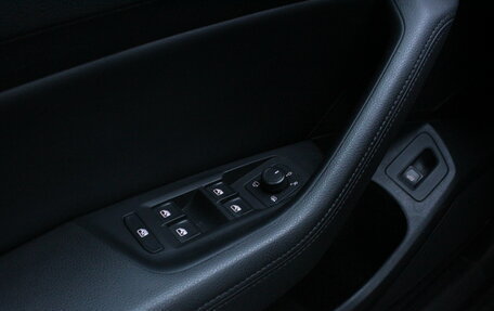 Volkswagen Passat B8 рестайлинг, 2017 год, 1 820 000 рублей, 23 фотография