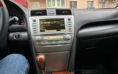 Toyota Camry, 2011 год, 1 050 000 рублей, 6 фотография