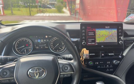 Toyota Camry, 2021 год, 4 100 000 рублей, 5 фотография