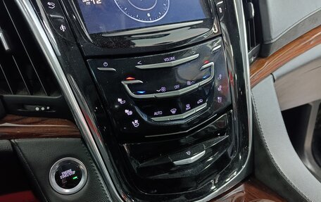 Cadillac Escalade IV, 2015 год, 3 750 000 рублей, 3 фотография