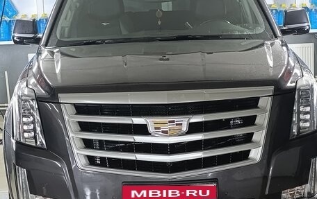 Cadillac Escalade IV, 2015 год, 3 750 000 рублей, 2 фотография