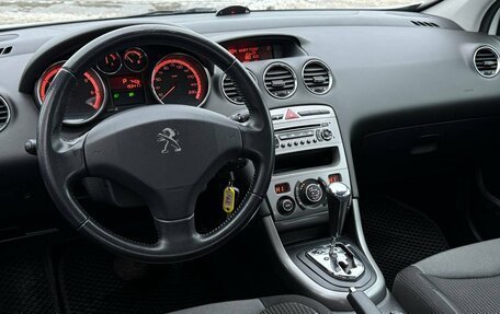 Peugeot 308 II, 2011 год, 549 999 рублей, 10 фотография